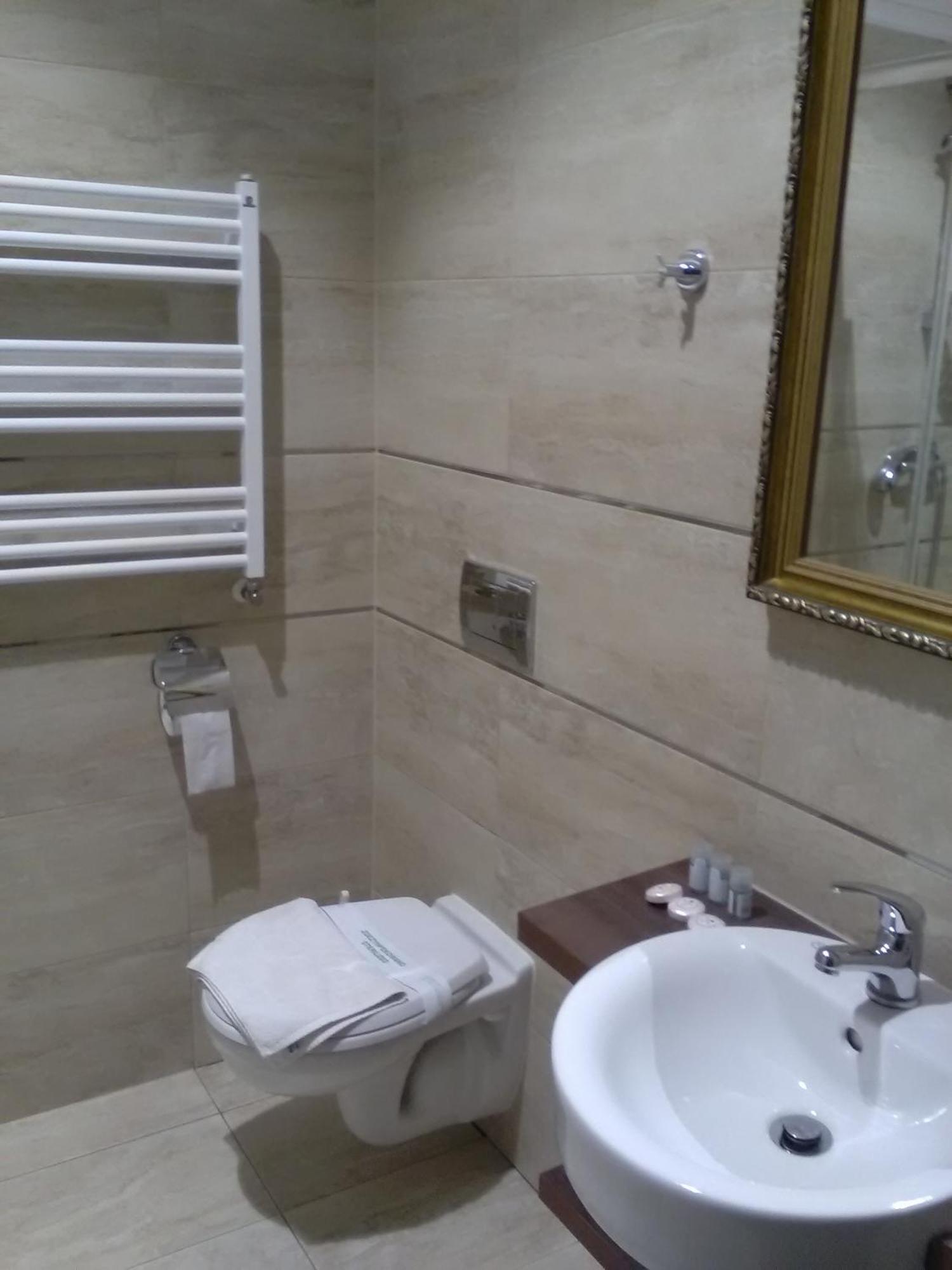 Nowe Lazienki Mineralne Resort *