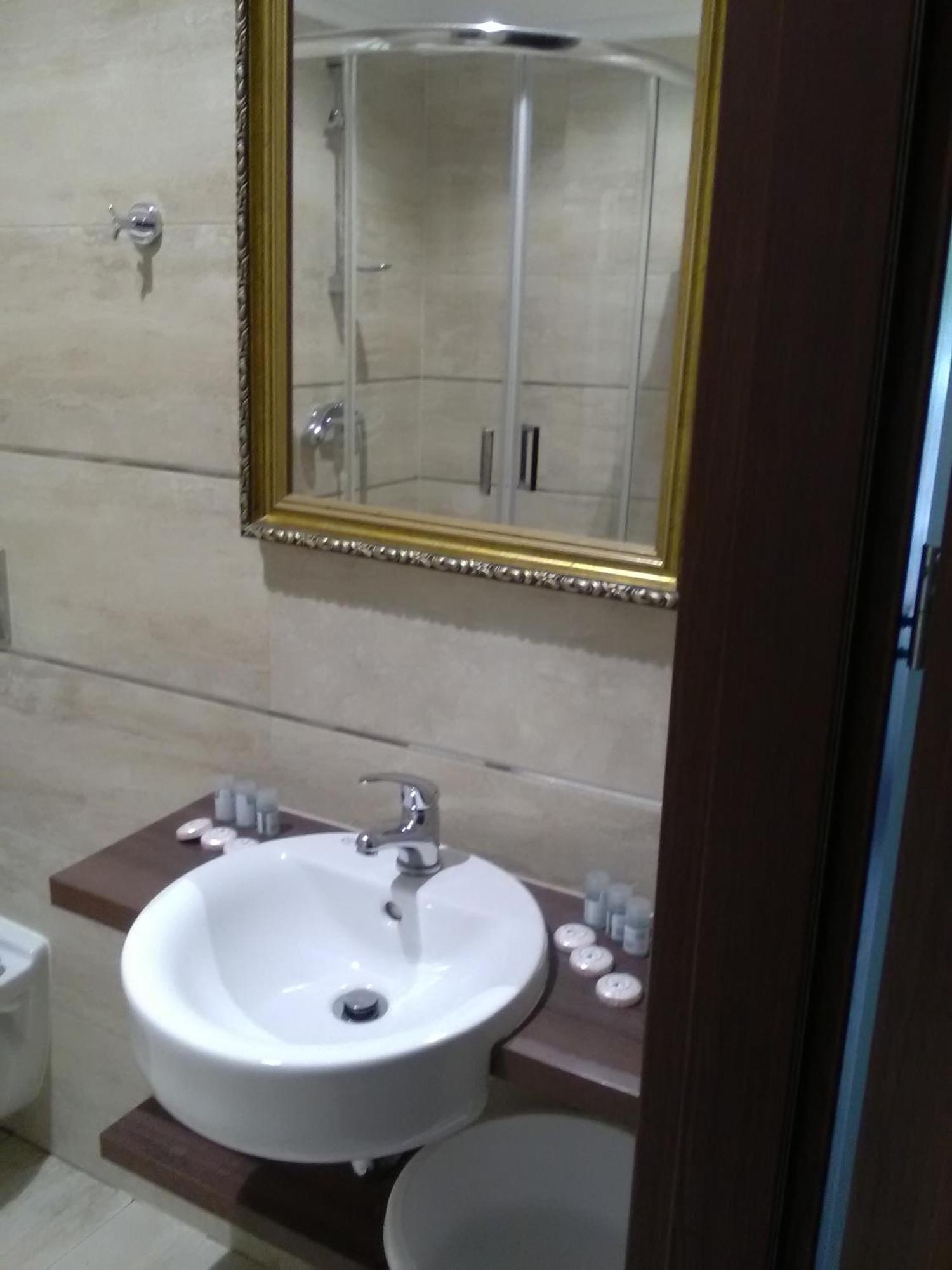 Nowe Lazienki Mineralne *